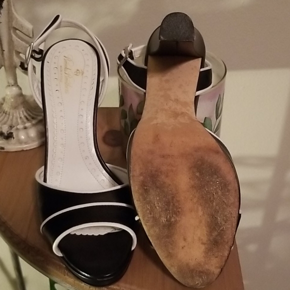 Brooks Brothers Leather PeepToe Heels - Picture 3 of 6